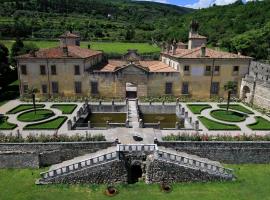 Villa Della Torre，位于富马内的农家乐