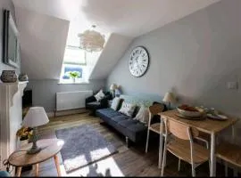 Stylish 1 bed flat on the Hoe - Mayflower