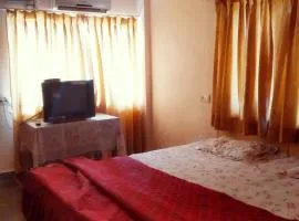 Gayatri Holiday Home