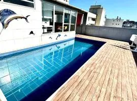 Cobertura Duplex Pitangueiras com Piscina Privativa a 1 Qda Praia!