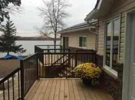 Victoria Harbour Cottages