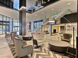 Courtyard by Marriott Montreal Brossard，位于布罗瑟德的酒店