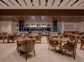 Courtyard by Marriott Surat，位于苏拉特的万豪酒店