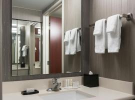 Courtyard by Marriott Seattle Federal Way，位于费德勒尔韦的酒店