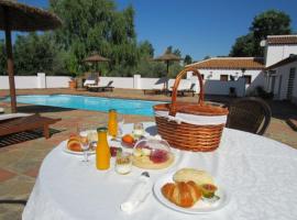 Hotel La PerlaBlanca by Bossh! Hotels，位于隆达的酒店