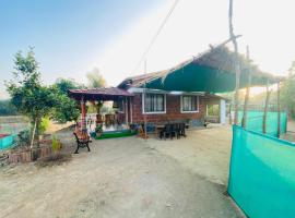 Sumati Raut Farm，位于Sāhān的酒店