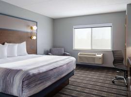 AmericInn by Wyndham Beaver Dam，位于Beaver Dam的酒店