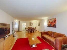 Fantastic 2BD 110sqm Flat - Mainau 10