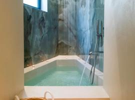 Palazzo Paisiello - Luxury Rooms Lecce，位于莱切的住宿加早餐旅馆