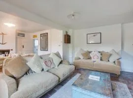 BackToFront Cottage