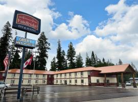 FairBridge Inn and Suites Sandpoint，位于Ponderay的酒店