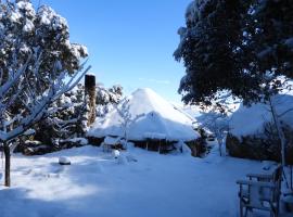 Rifugio Ortobene，位于努奥罗的木屋