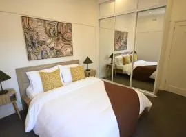 Townhouse in Glen Iris