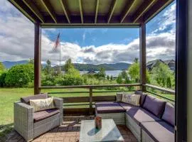 Lake Placid Condo with Patio - Walk to Beach!