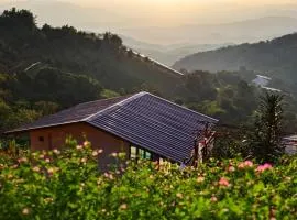 บ้านกระจก - Raiwassana Baandoy