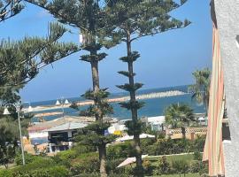 Royal Chalet Maamourah Beach，位于亚历山大的酒店