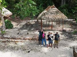 Yenaiwon Homestay Raja Ampat，位于Yariffi的酒店