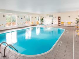 Fairfield Inn & Suites by Marriott Branson，位于布兰森的酒店