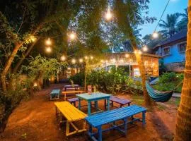goSTOPS Lite Calangute