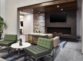 Fairfield Inn & Suites by Marriott Virginia Beach/Norfolk Airport，位于弗吉尼亚海滩的酒店