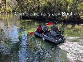 Main River Retreat hot tub, canoe with trolling motor