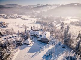 Srebrny Bucznik Wellness & Restaurant，位于伊斯泰布纳的酒店