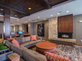 Fairfield Inn & Suites by Marriott Lubbock Southwest，位于拉伯克的酒店