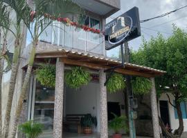 Hotel Panther Resort，位于内科克利的酒店