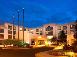 底特律都会机场万豪酒店，位于罗缪勒斯的酒店