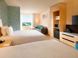 塔巴斯科维拉埃尔莫萨万豪费尔菲尔德客栈及套房，位于比亚埃尔莫萨的宠物友好酒店