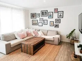 Central 3 Bdr House - Walk to town & pub