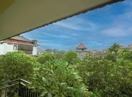 Shana Ubud House View and Spa by EPS