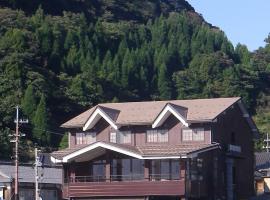 湖上館パムコ，位于若狭町的舒适型酒店