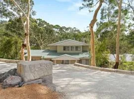 Saltwood at Hyams Beach