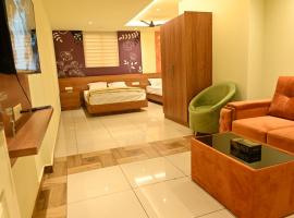 Cous Cous Residency Hotel，位于Padinjarathara的酒店