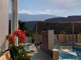 La Vida Inn，位于Ḑibāb的乡村别墅