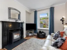 Penlan - Short Stroll to Town and Beaches