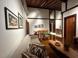 Casa Matutina Colonial-Conforto Moderno no Centro Histórico