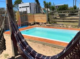 Hostel Vente al Diablo，位于德尔迪阿布罗角的带泳池的酒店