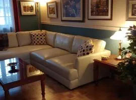 3 Bedrooms 3 beds near metro -2 Parking Free