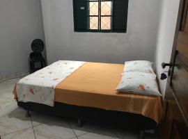 Quarto em Araguaína，位于阿拉瓜伊纳的酒店