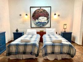 Galer&iacute;a Elementos, Puerta de Tierra，位于坎佩切的宠物友好酒店