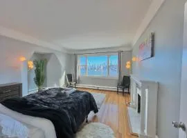 Waterfront NYC skyline views