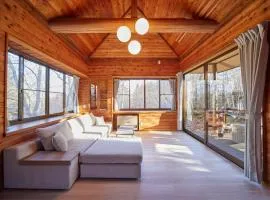 rinne 2nd living Kitakaruizawa Forest