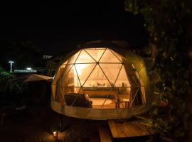 Domea Thakhek - Urban Glamping