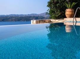 Villa Majestic Crete heated pool and sauna，位于美噶拉的别墅