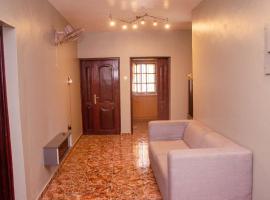 Cosy two bed room Apartment in Ikorodu，位于Ikorodu的酒店