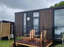 Aorangi Peak Cabins 6 by Tiny Away，位于罗托鲁瓦的豪华帐篷营地