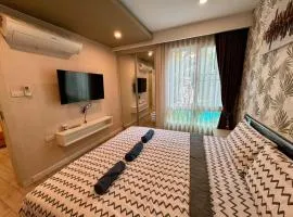 Seven Sea Condo Resort