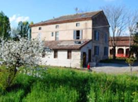 特努塔里瓦拉佐乡村民宿，位于诺切托的酒店